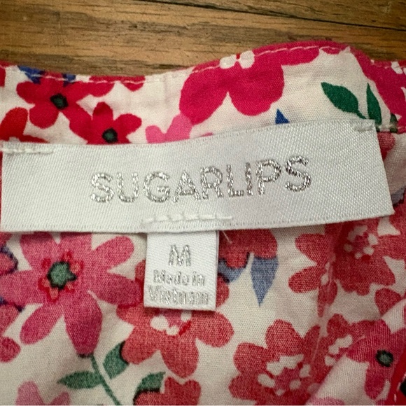 Sugar Lips Pink & Red Floral Ruffle Sleeve Button Up Blouse Size Medium - Picture 4 of 7